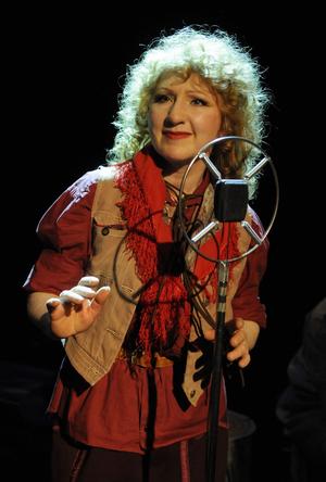 cast-image
