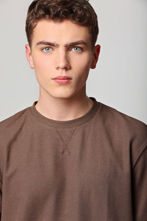 cast-image