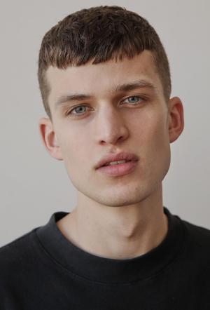 cast-image