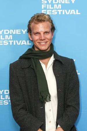 cast-image