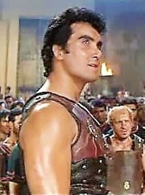 cast-image