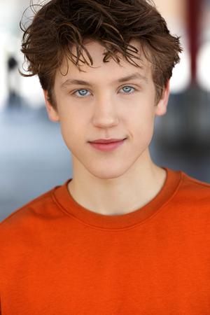 cast-image