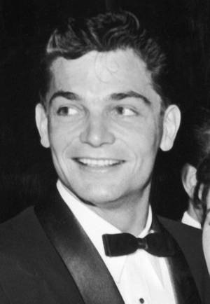 cast-image