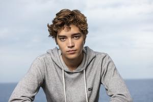 cast-image