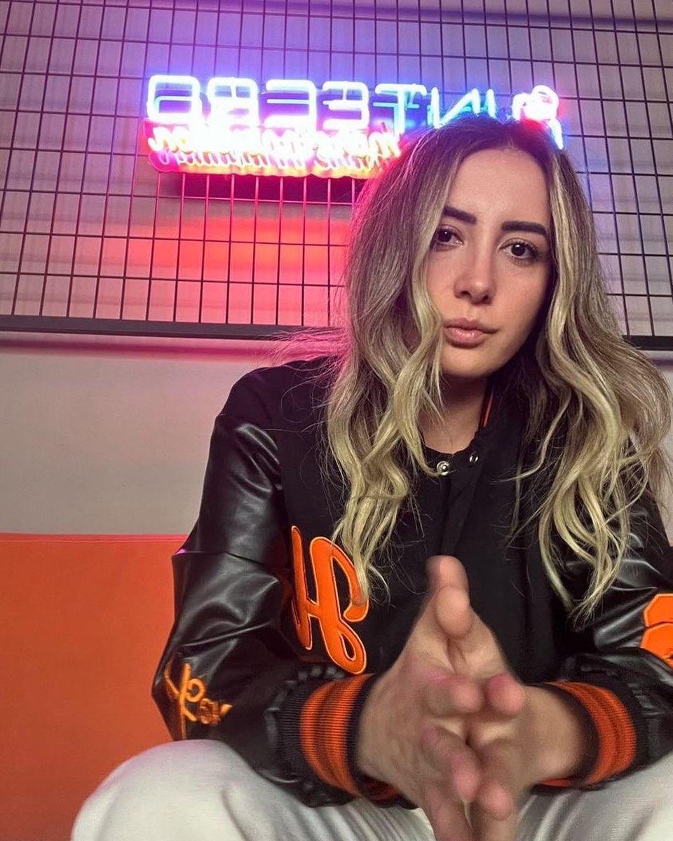 user profile picture