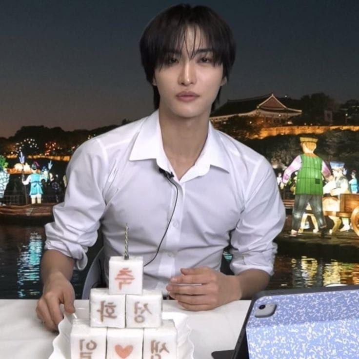 user profile picture